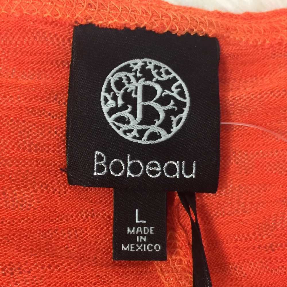(SOLD) NWT Bobeau Cold Shoulder Top Women’s Blouse - Picture 4 of 8